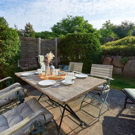 Fachwerkhaeuser - Haushaelfte 