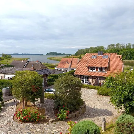 Villa Fachwerkhäuser - Haushälfte Sophie Charlott Mit Kamin Und Terrasse Seedorf (Rugen)
