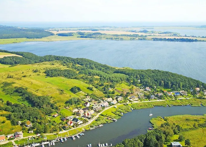 Fachwerkhaeuser - Haushaelfte 